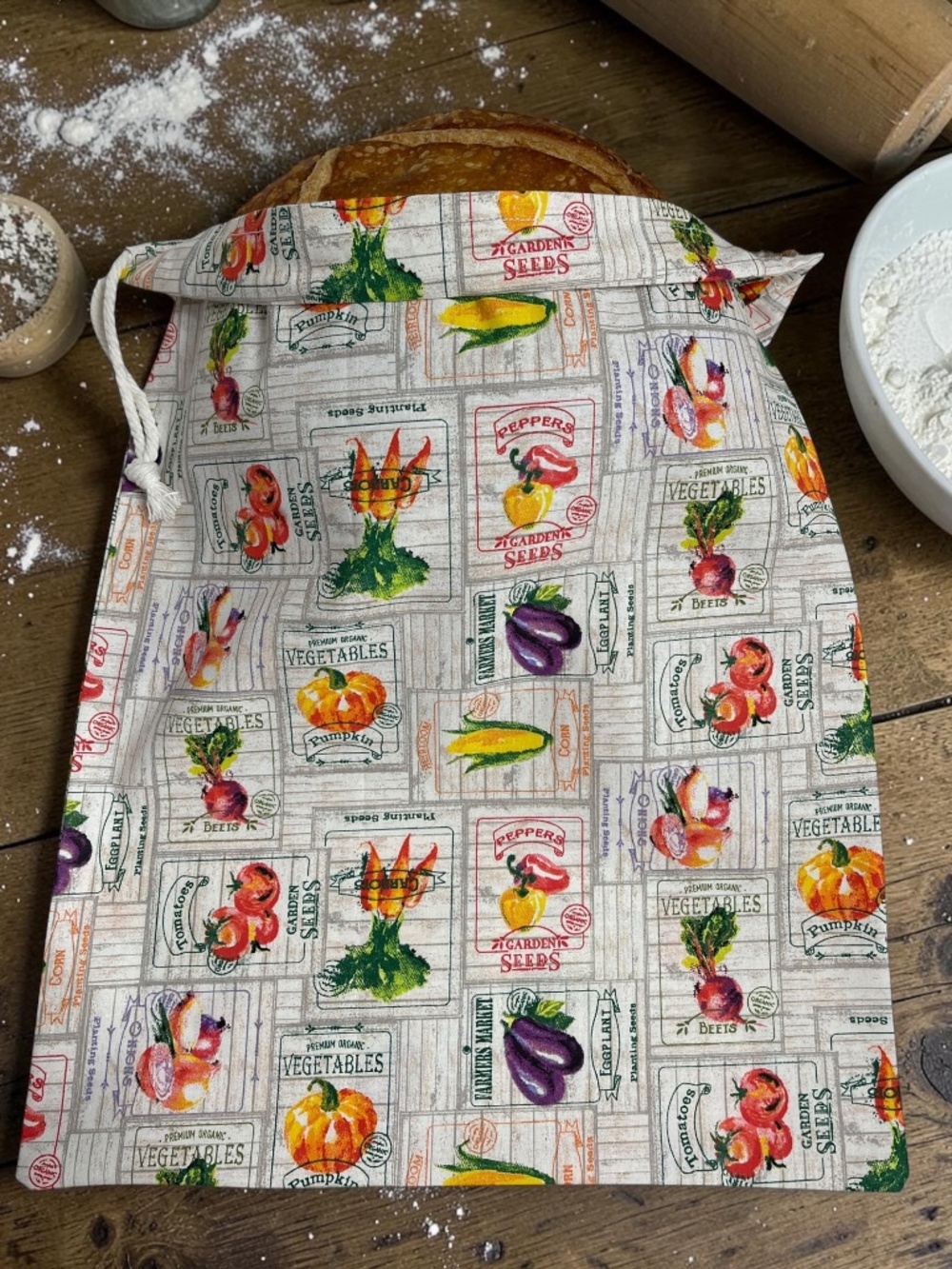 Vegetable Print Cotton Bread Bag, Reusable Bread Storage Bag, Fresh Bread Keeper - Picture 2 of 6